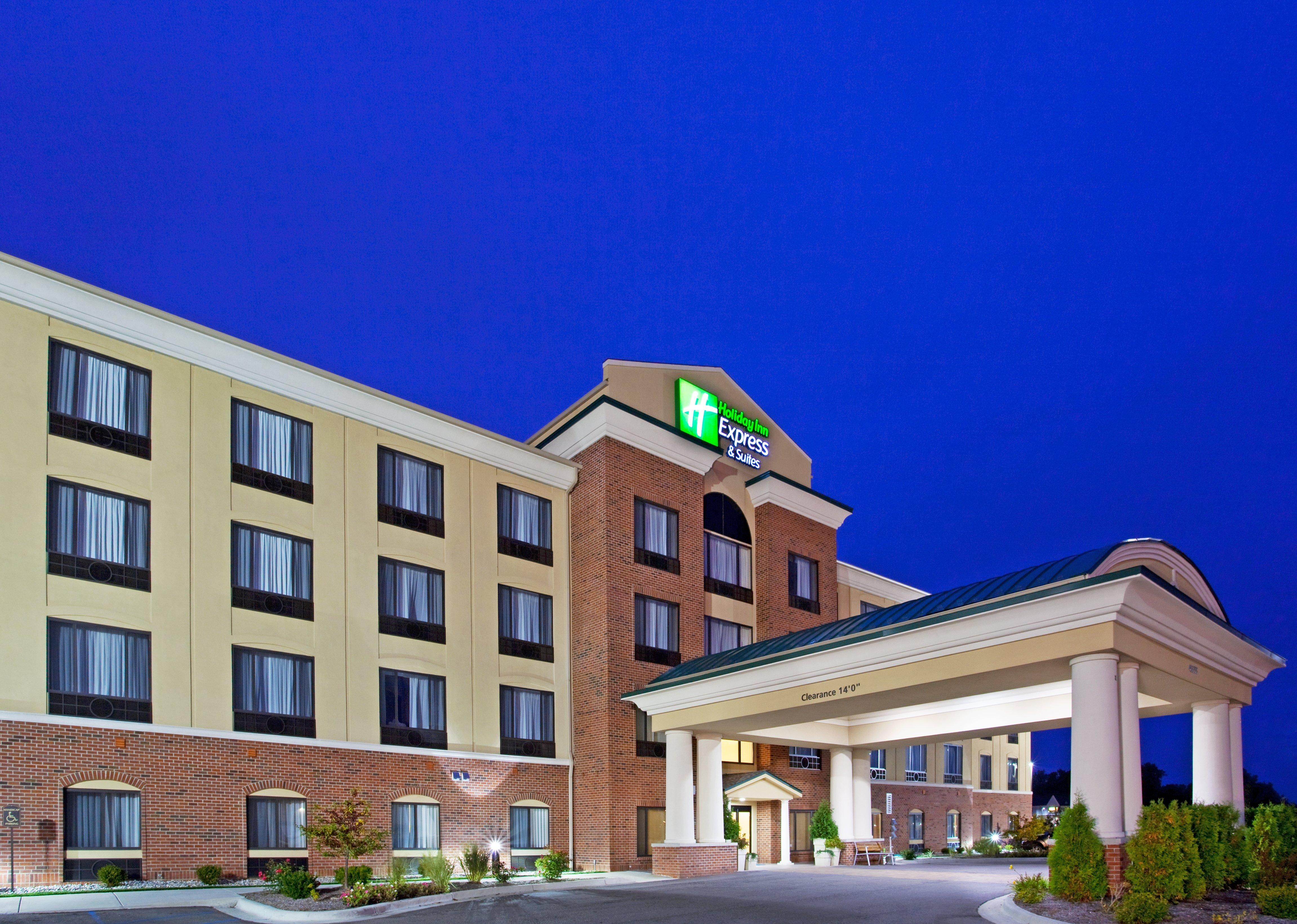 Holiday Inn Express Hotel & Suites Detroit-Utica By Ihg Buitenkant foto