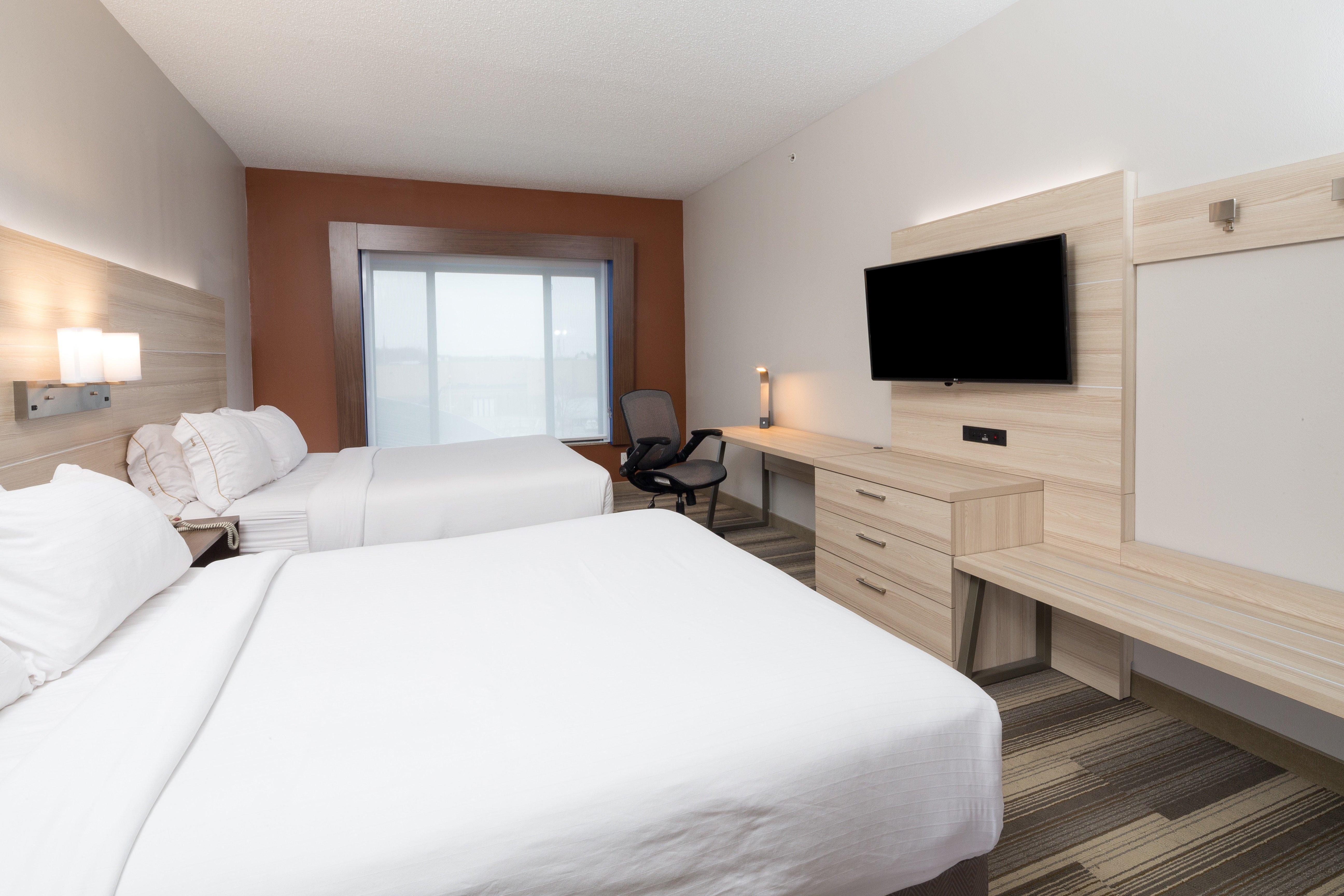 Holiday Inn Express Hotel & Suites Detroit-Utica By Ihg Buitenkant foto