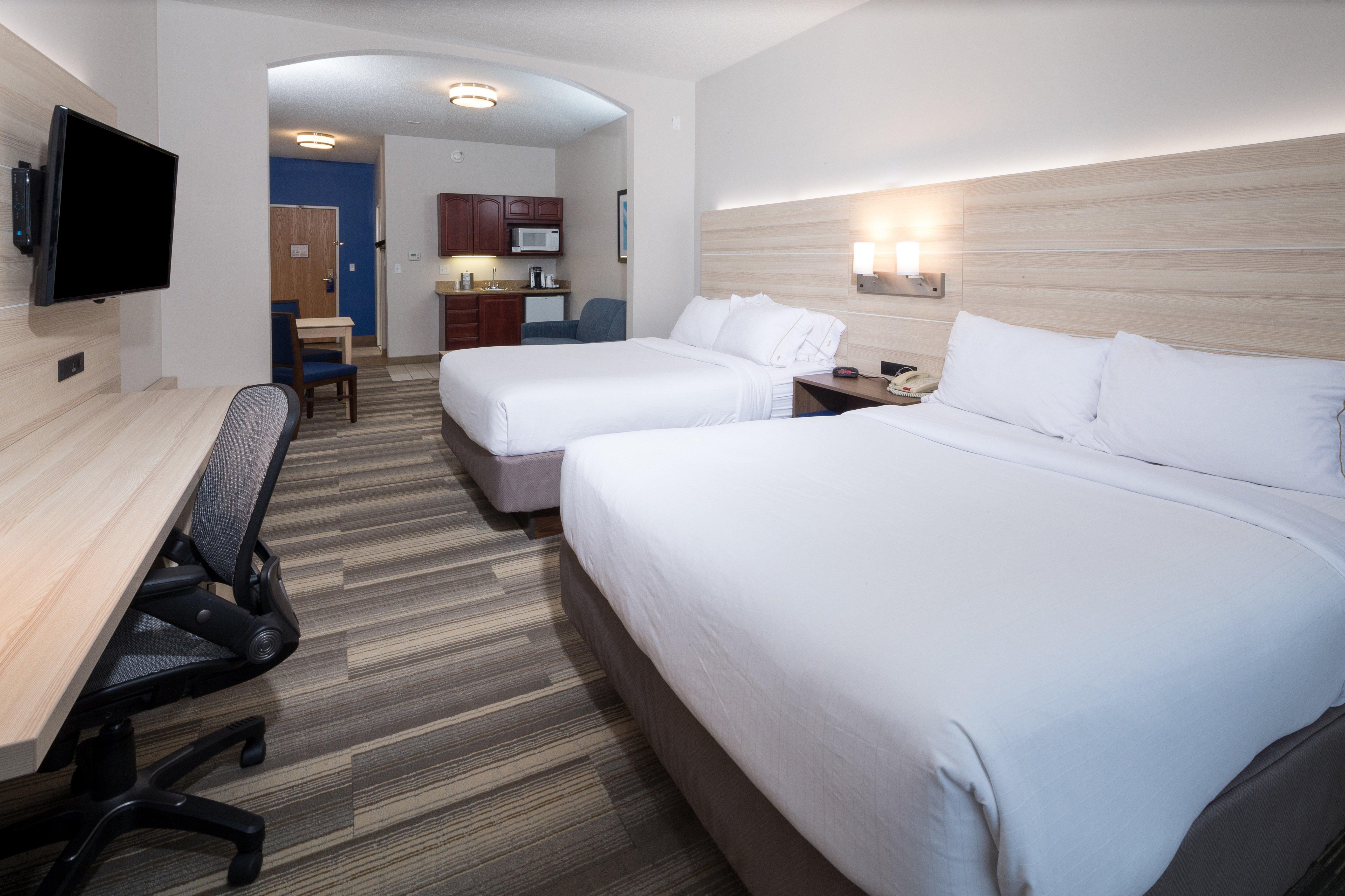 Holiday Inn Express Hotel & Suites Detroit-Utica By Ihg Buitenkant foto